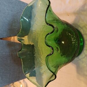 Vintage Green Art Glass Hand Blown Crackled Ruffled Vase Dish